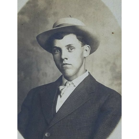 Rare Vintage Collectible Real Photo Postcard Man in Hat Oval Picture AZO 1900s? - Picture 2 of 7